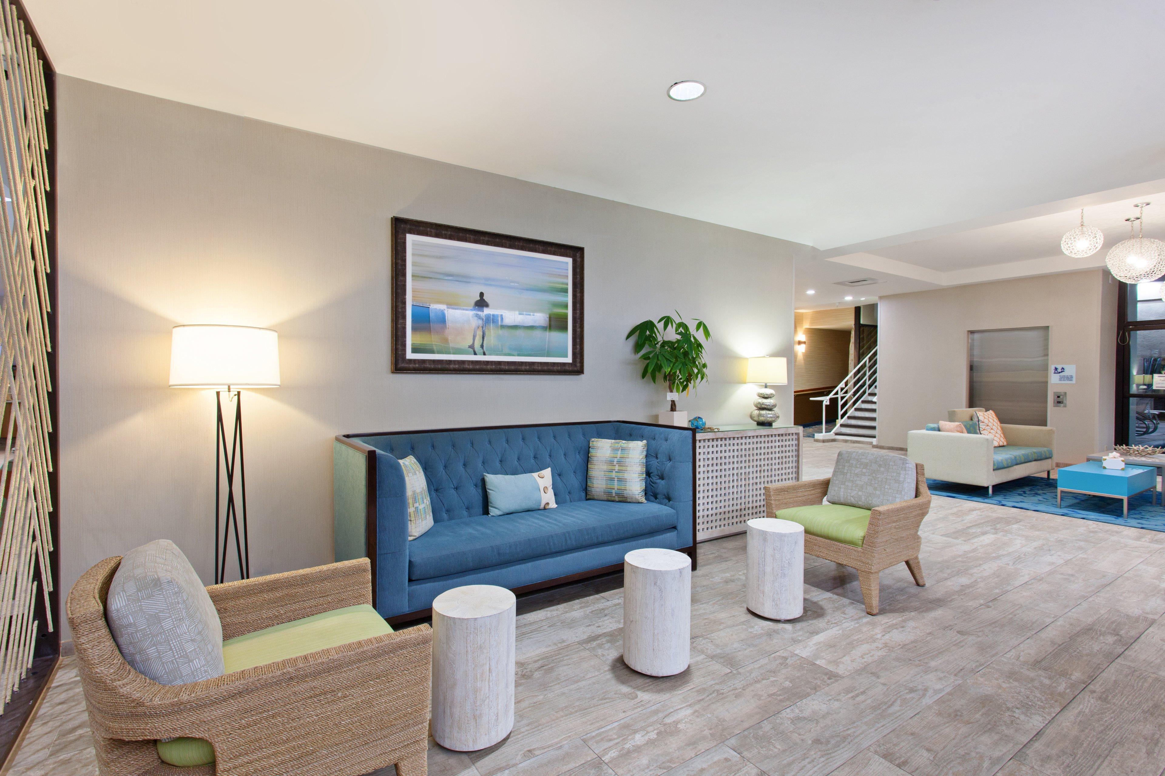 Holiday Inn Express Newport Beach By Ihg Exterior foto